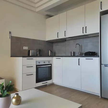 - Orlando Apartament Costa Adeje (Tenerife)